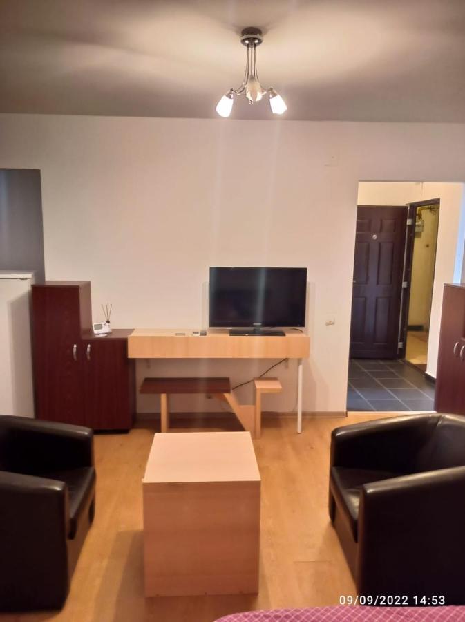 Central Best Cozy In Apartment Bucharest Exterior photo